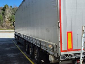 SEMIRREMOLQUE PORTABOBINAS